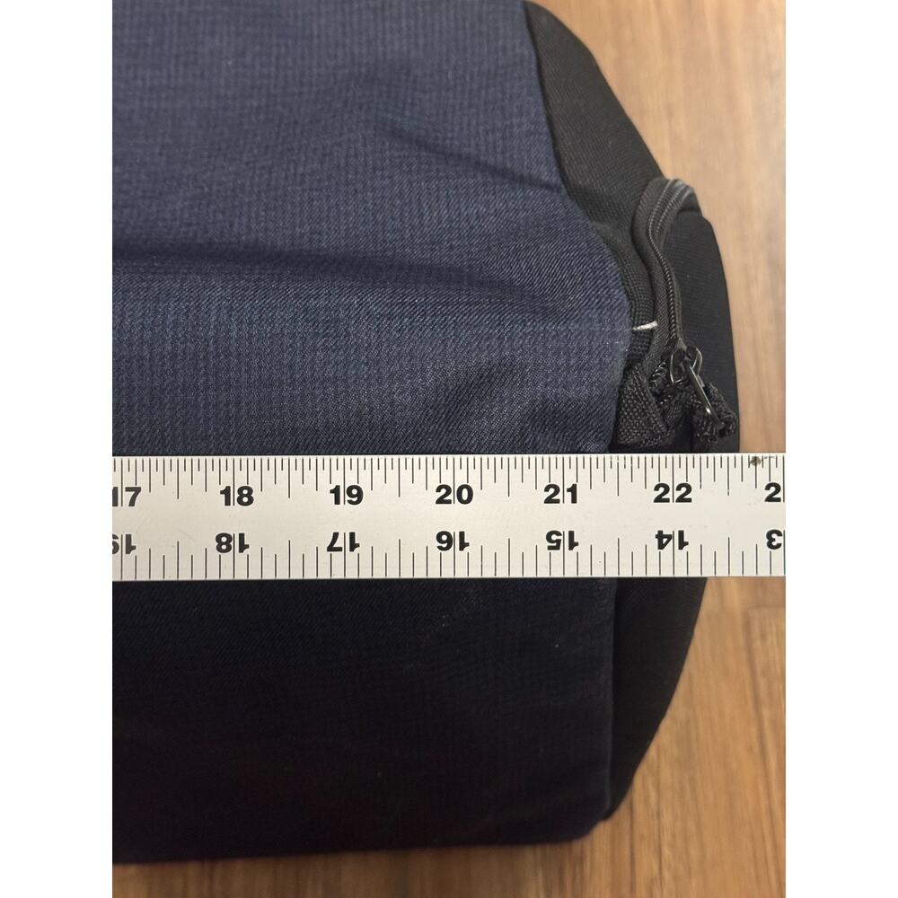 TravisMathew Lateral Duffel Travel Blue Bag w/Logo On One Side - Picture 5 of 10